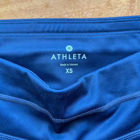 Athleta leggings - Picture 4 of 5